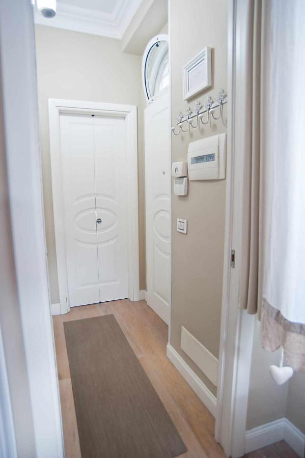 Apartament Charming&Cozy House Nettuno Zewnętrze zdjęcie